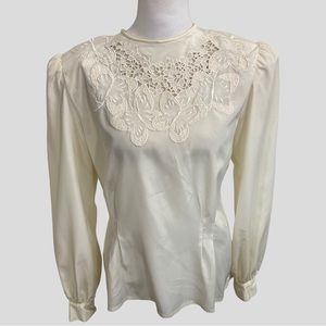 Vintage Ivory Butterfly Embroidered Button Back Blouse